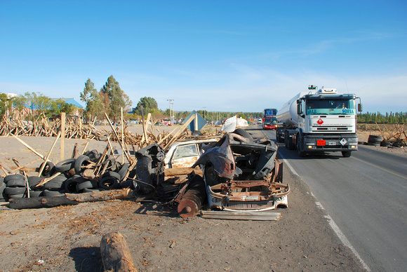 The Barricades at Nuequén